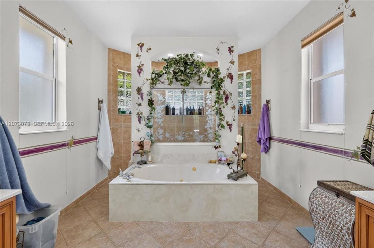 13845 NW 20th St , Pembroke Pines, FL 33028 Photo