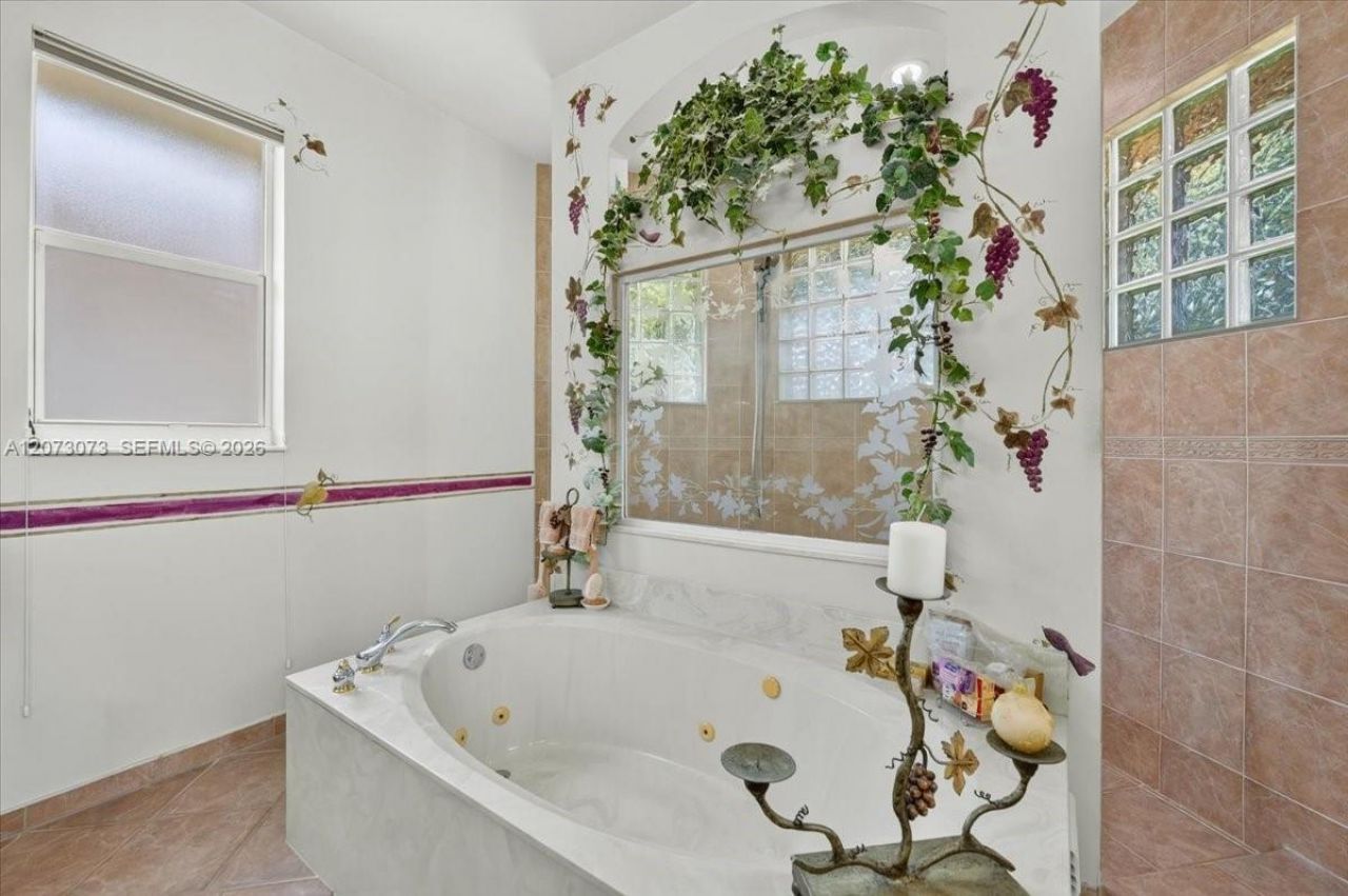 13845 NW 20th St , Pembroke Pines, FL 33028 Photo