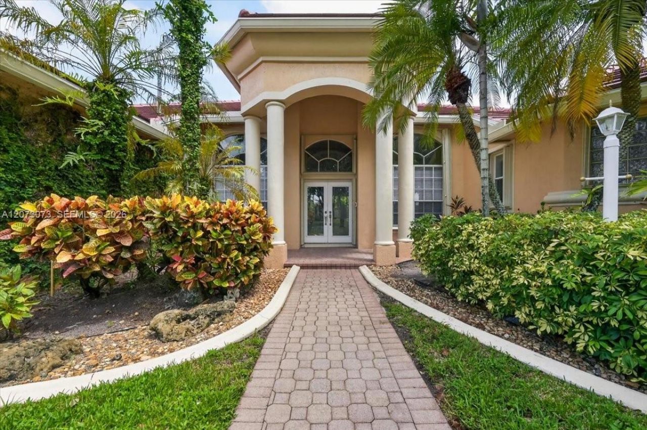 13845 NW 20th St , Pembroke Pines, FL 33028 Photo