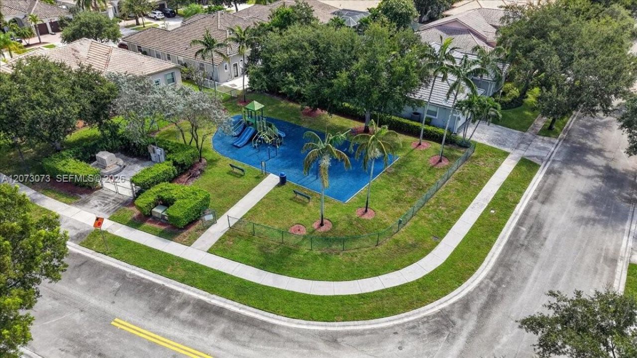 13845 NW 20th St , Pembroke Pines, FL 33028 Photo