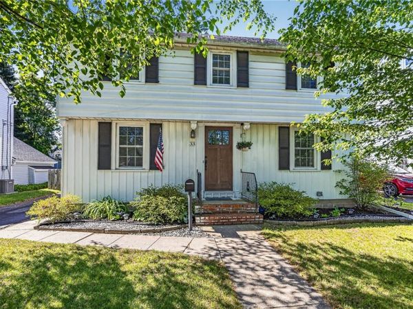33 Coolidge Road , Irondequoit, NY 14622