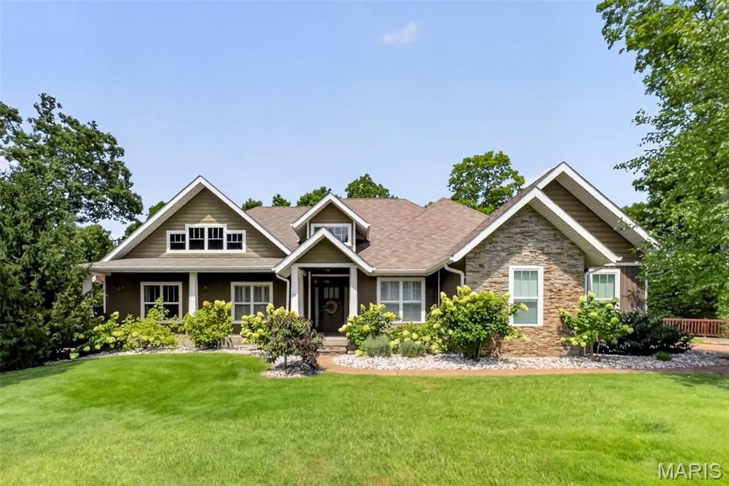 17 Little Lake Court , Troy, MO 63379 Main Photo