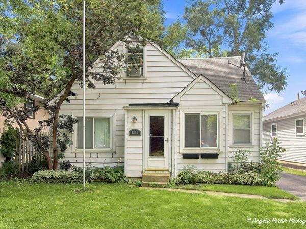 1316 N Poplar Avenue , Round Lake Beach, IL 60073