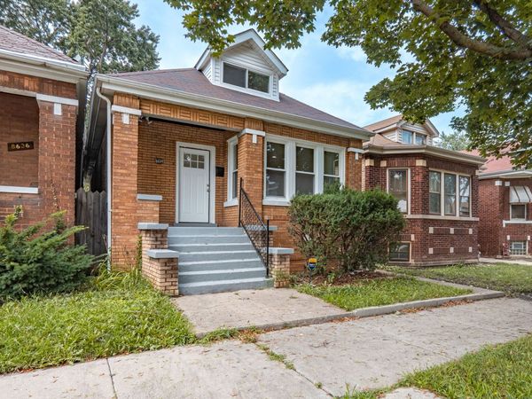 8634 S Laflin Street , Chicago, IL 60620