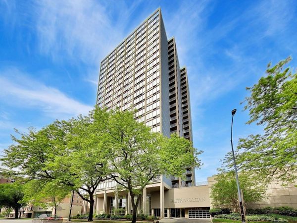 5320 N Sheridan Road , Unit 1509, Chicago, IL 60640