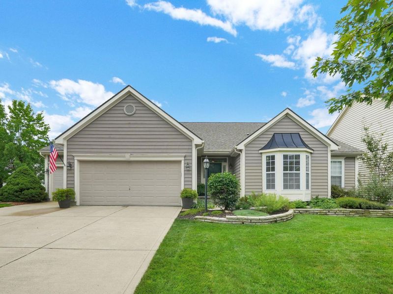 4249 Vista Walk Lane, Powell, OH 43065 Photo 2