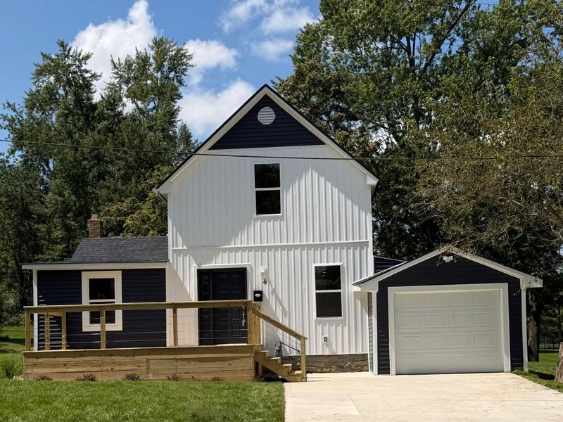 4 King Avenue, Delaware, OH 43015 Photo 2
