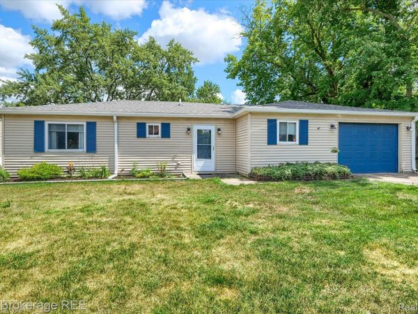 6117 Westdale Drive, Grand Blanc Township, Mi 48439