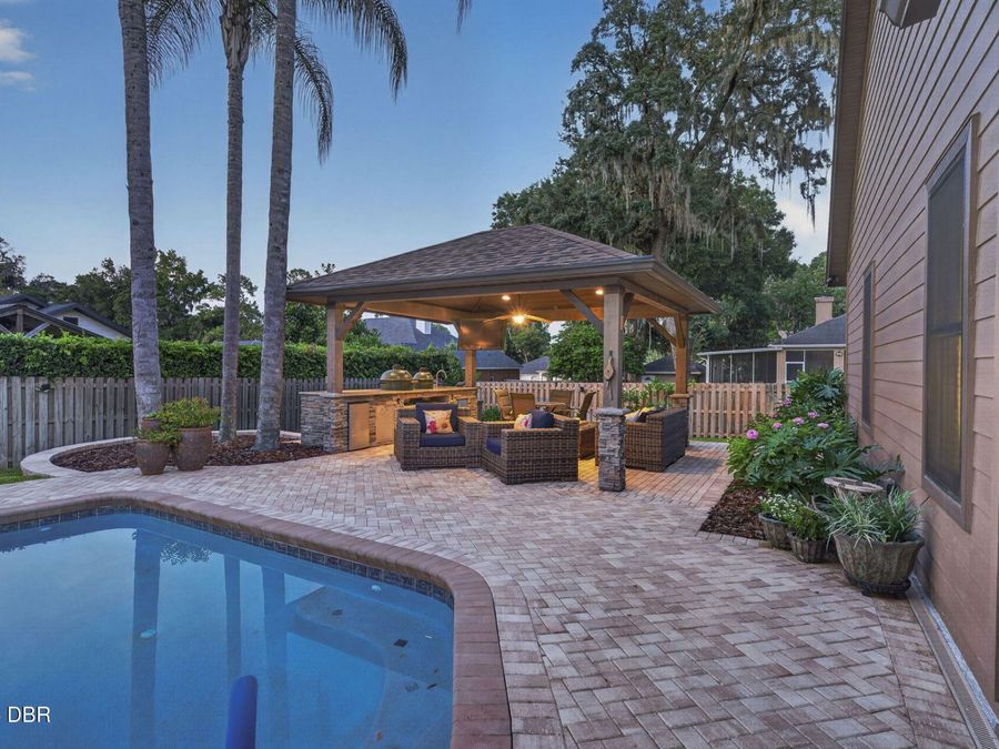 Property Image 57