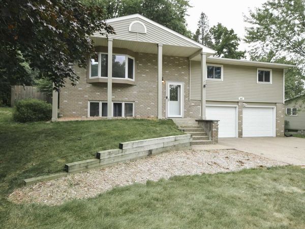 643 Pioneer Road , Red Wing, MN 55066