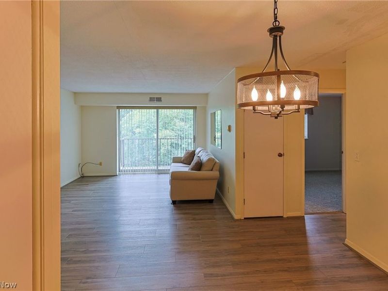 1315 S Lake Wilmer Drive, Unit 303, Sandusky, OH 44870 Photo 11