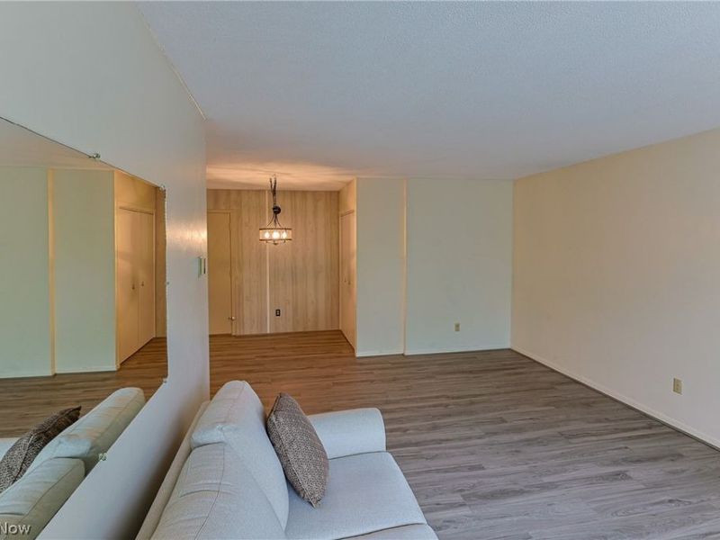 1315 S Lake Wilmer Drive, Unit 303, Sandusky, OH 44870 Photo 12