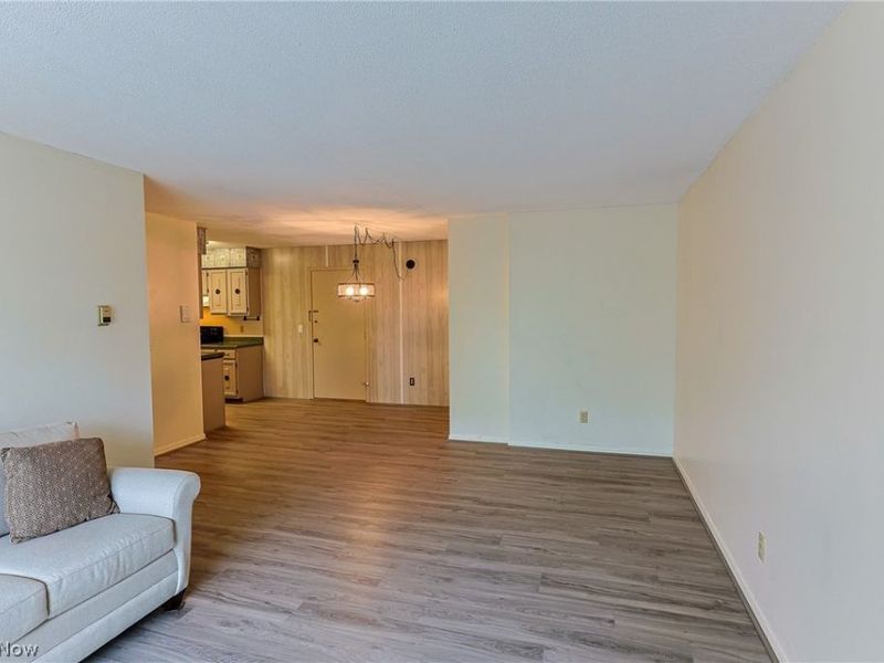 1315 S Lake Wilmer Drive, Unit 303, Sandusky, OH 44870 Photo 13