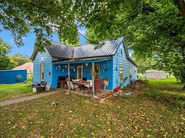 714 W 6th Street, Carrollton, MO 64633