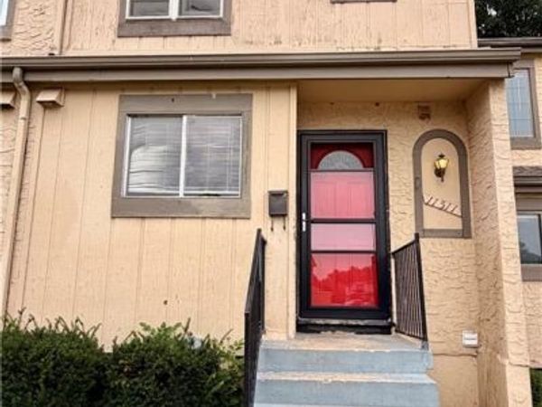11511 Richmond Avenue, Kansas City, MO 64134