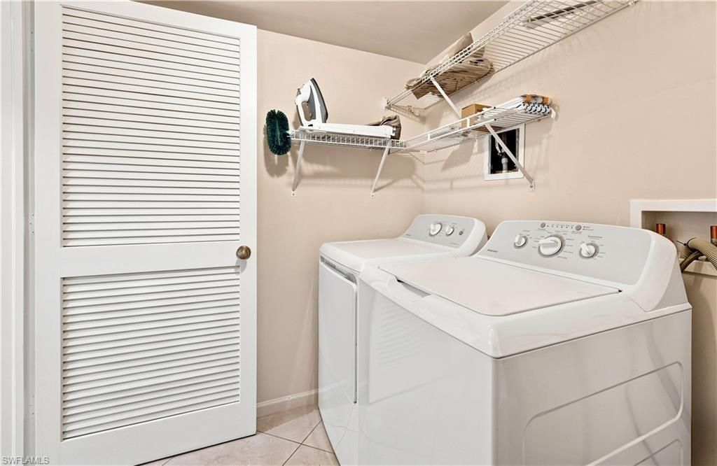 5980 Amherst Dr , Unit D104, Naples, FL 34112 Photo