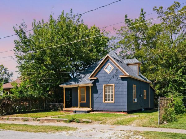 1311 N Johnston Avenue , Springfield, MO 65802