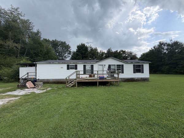4148 Asbury Rd , Manchester, TN 37355