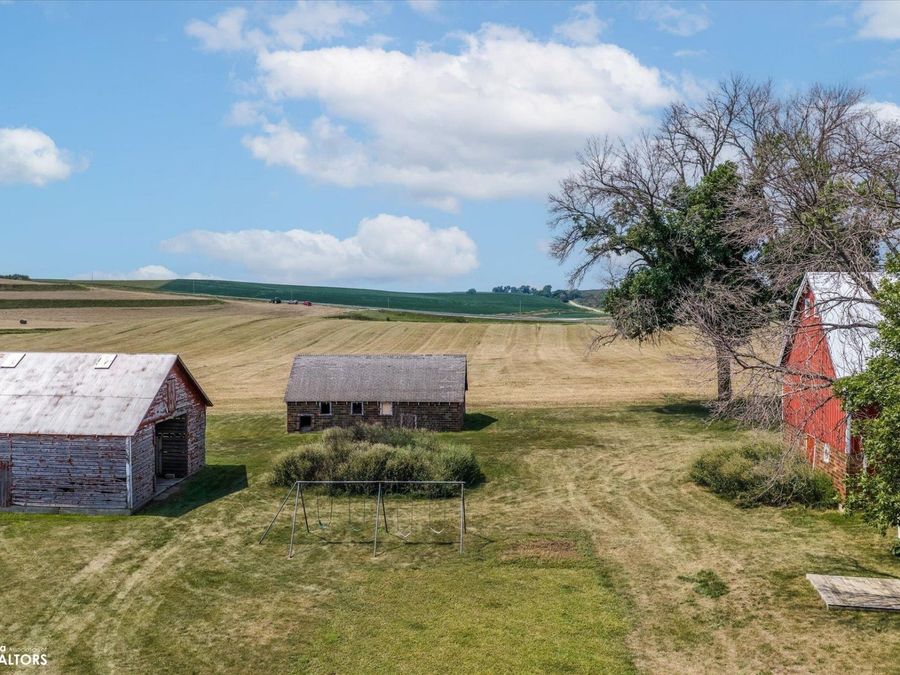 Property Image 38