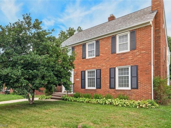 1515 Bunts Road , Lakewood, OH 44107
