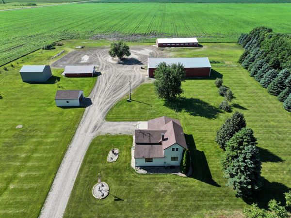 43195 State Highway 28 , Morris, MN 56267