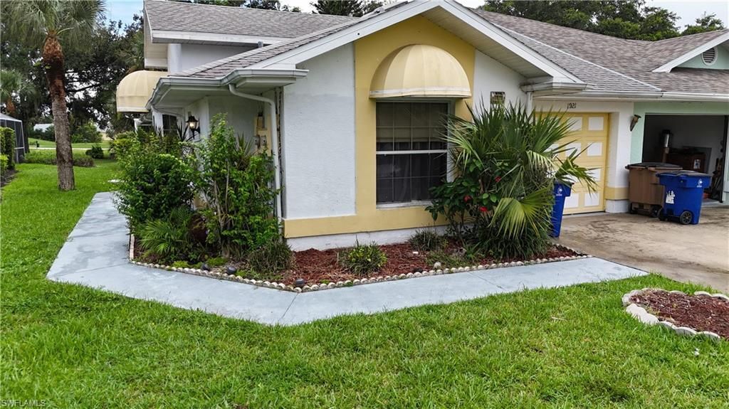 1921 Golfside Village Dr, Lehigh Acres, FL 33936 Photo
