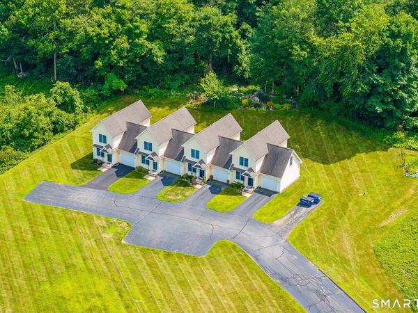 234 Killingly, Pomfret, CT 06259
