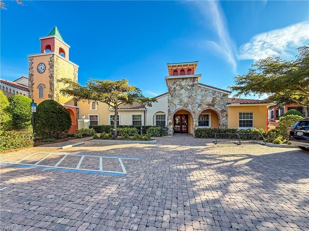 8524 Via Lungomare Cir, Unit 201, Estero, FL 33928 Photo