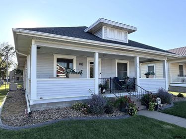 505 5TH Street, Deshler, NE 68340