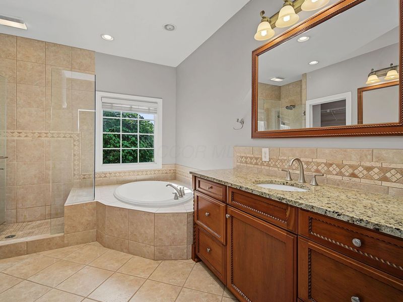 166 Barrington Village Drive, Xenia, OH 45385 Photo 14
