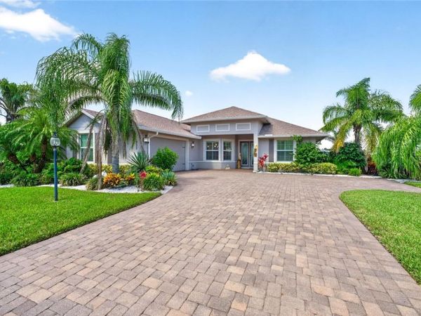 935 Yearling Trail, Sebastian, FL 32958