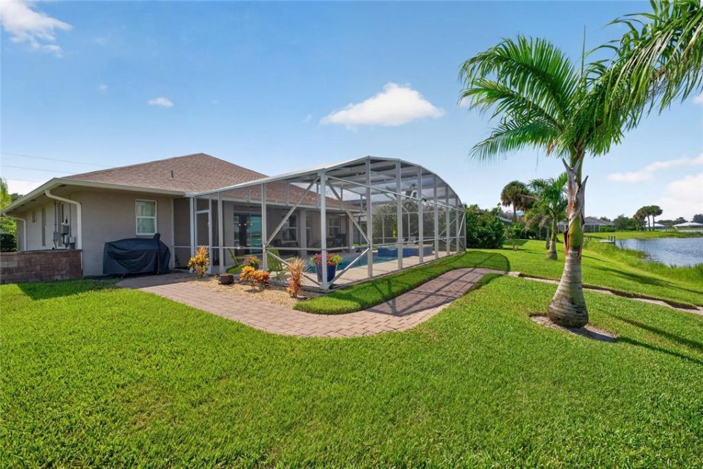 935 Yearling Trail, Sebastian, FL 32958 Photo