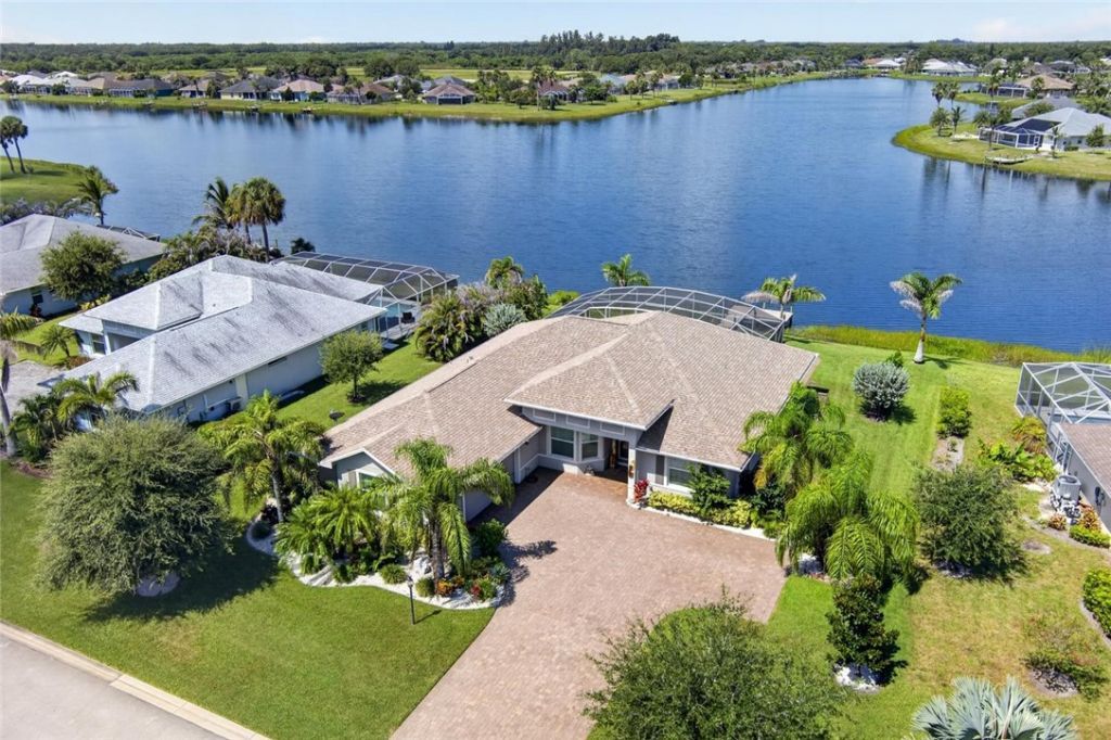 935 Yearling Trail, Sebastian, FL 32958 Photo