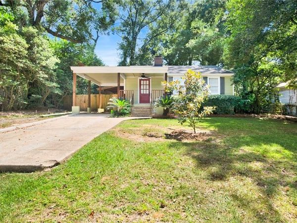 312 Pineview Lane W, Mobile, AL 36608