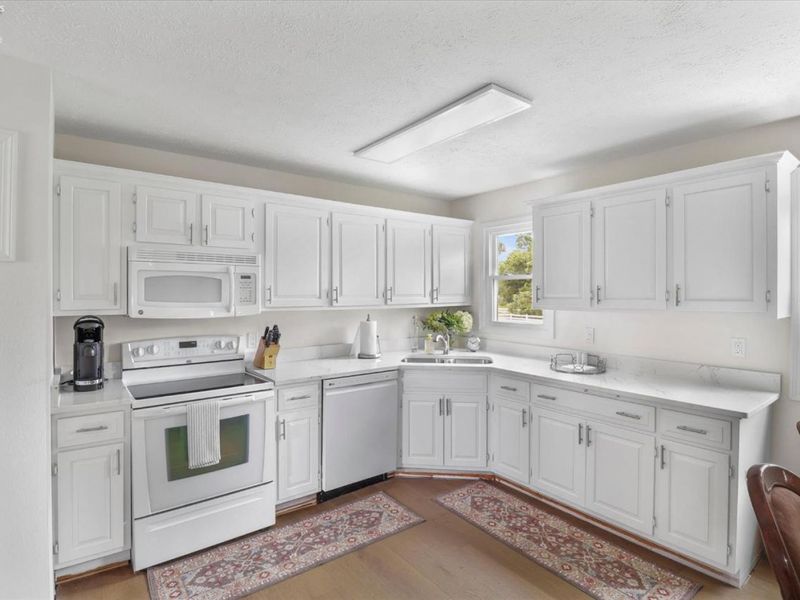 1520 N Ponderosa Drive, Port Clinton, OH 43452 Photo 5