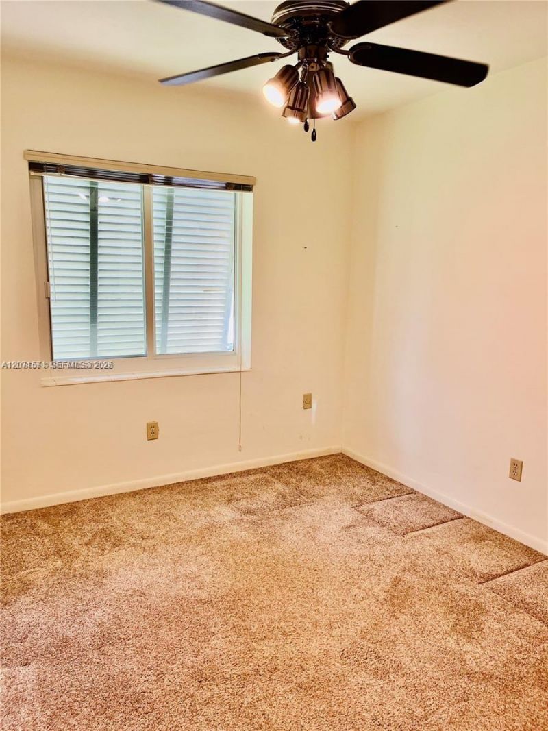 11942 SW 122nd Pl , Unit ., Miami, FL 33186 Photo