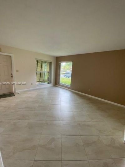 11942 SW 122nd Pl , Unit ., Miami, FL 33186 Photo