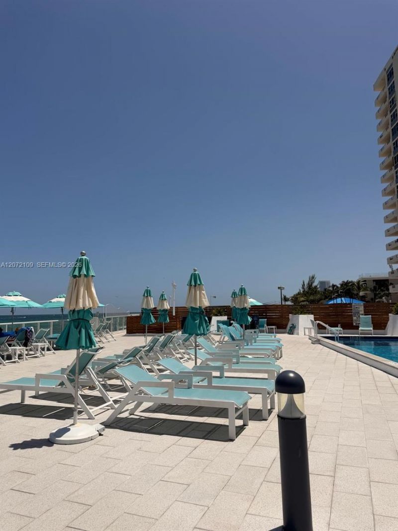 3140 S Ocean Dr , Unit 309, Hallandale Beach, FL 33009 Photo