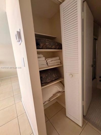 3140 S Ocean Dr , Unit 309, Hallandale Beach, FL 33009 Photo