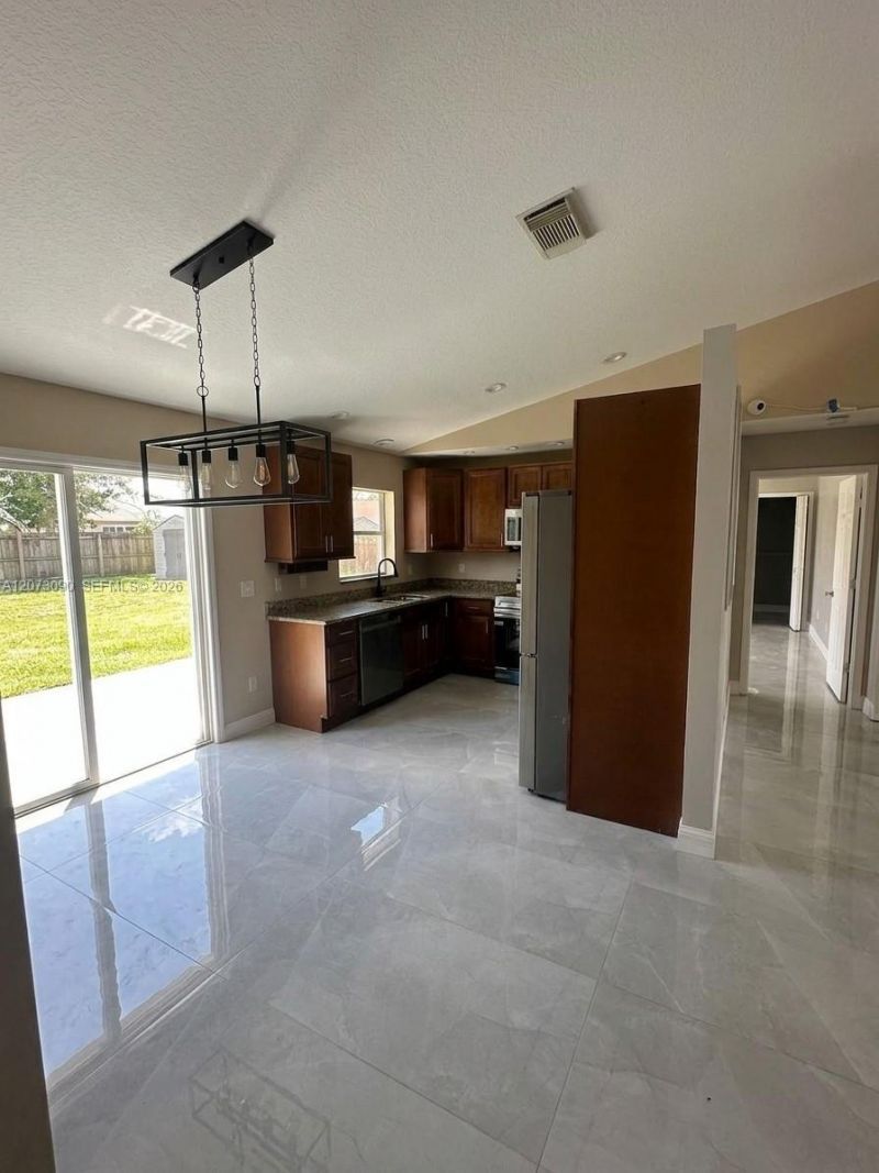 5950 NW Wolverine Rd, Port Saint Lucie, FL 34986 Photo