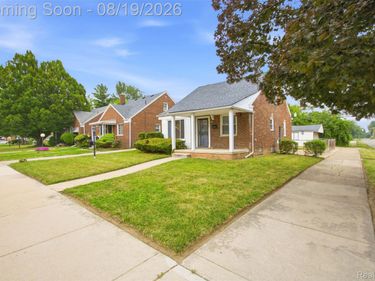 9900 Grandville Avenue, Detroit, Mi 48228