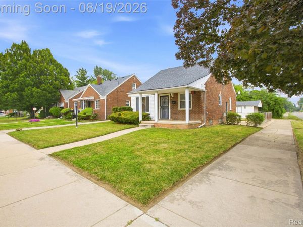 9900 Grandville Avenue , Detroit, Mi 48228