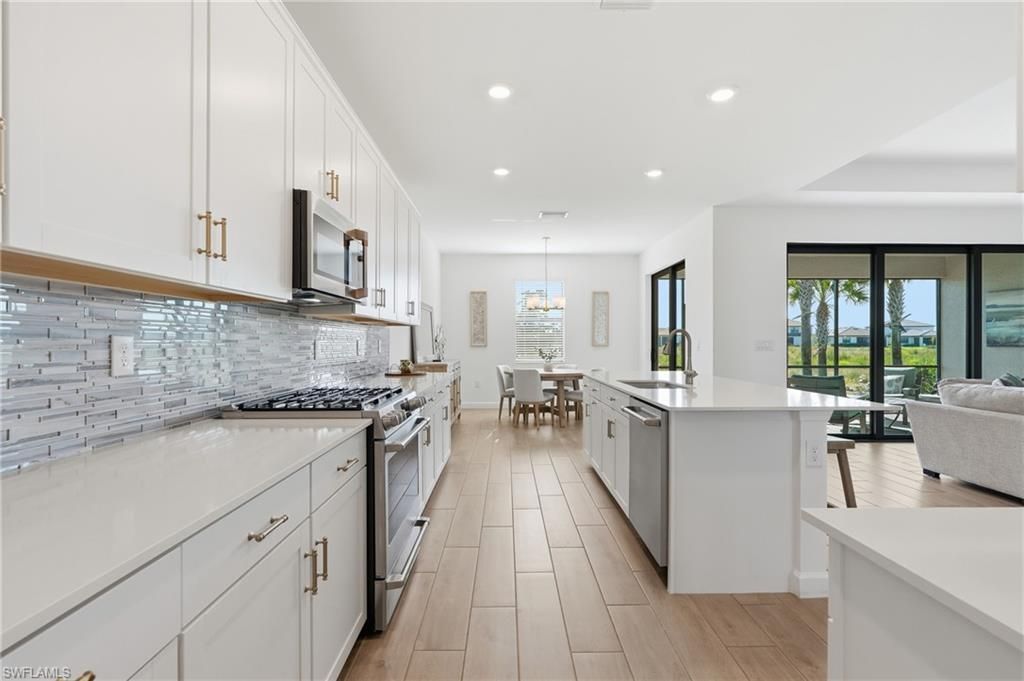 20273 Kingmont Dr , Estero, FL 33928 Photo