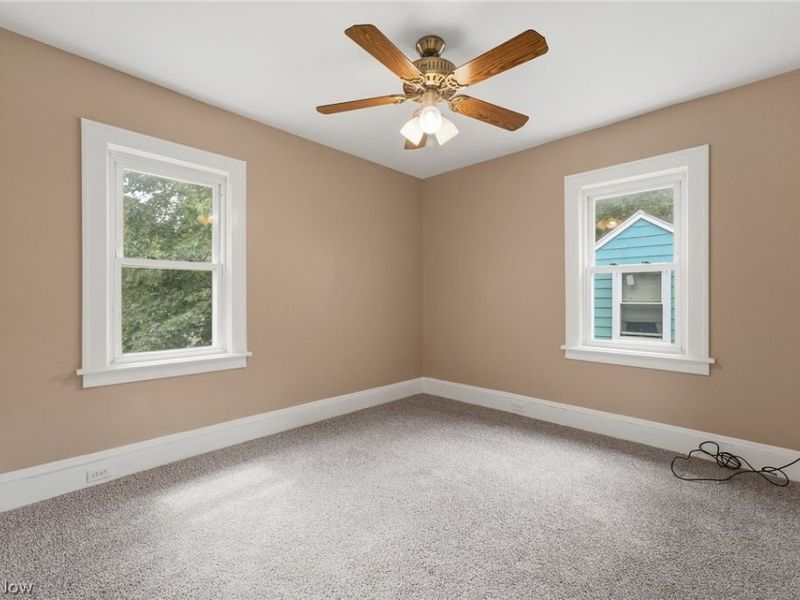 22434 Seabrooke Avenue, Euclid, OH 44123 Photo 13