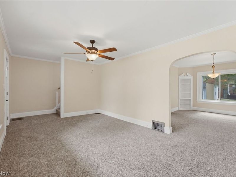 22434 Seabrooke Avenue, Euclid, OH 44123 Photo 4