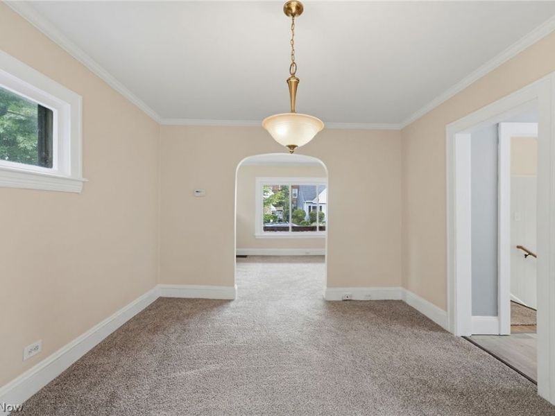 22434 Seabrooke Avenue, Euclid, OH 44123 Photo 5