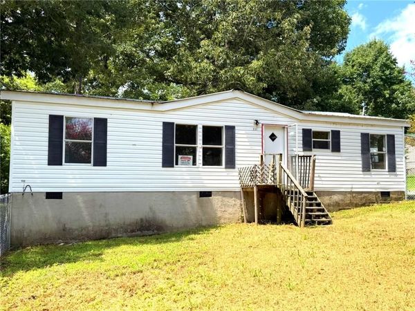 231 Hawks Way , Chatsworth, GA 30705