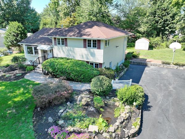 24 Scott Drive , New City, NY 10956