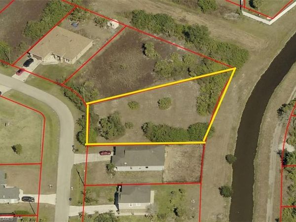 1912 Richland AVE , LEHIGH ACRES, FL 33972