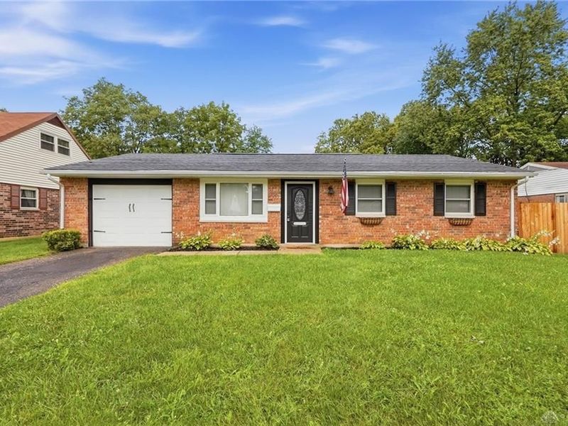 1258 Skylark Drive, Troy, OH 45373 Photo 2